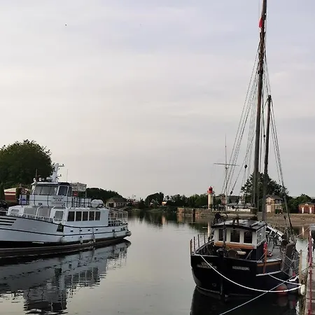 Phare Des Impressionnistes Honfleur