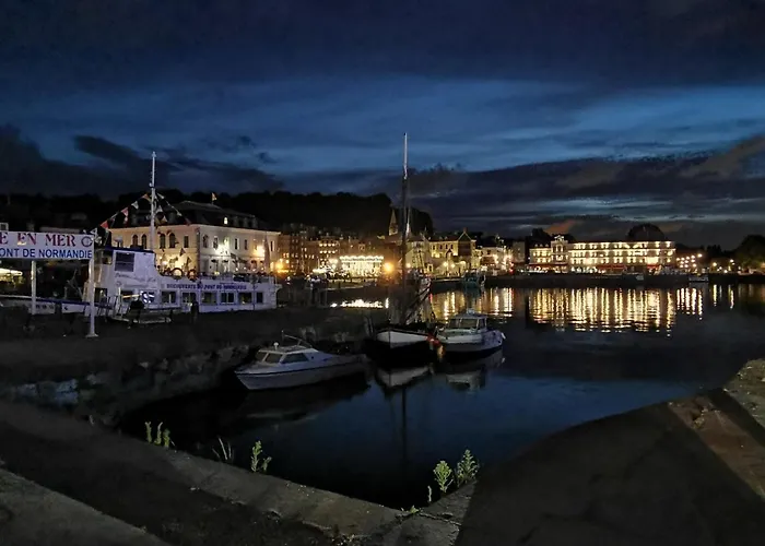 Phare Des Impressionnistes Apartment